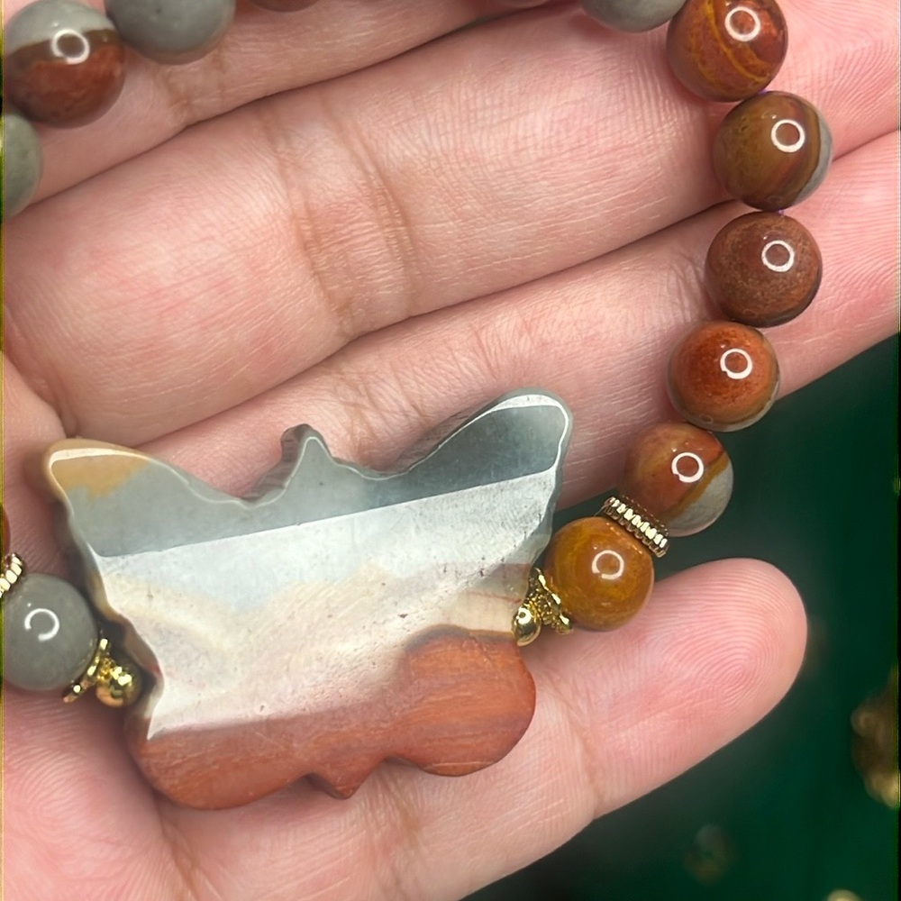 Polychrome Yinglong Carving Bracelet - Picture 6 of 16